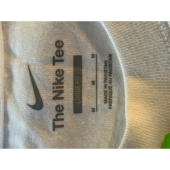 Nike LeBron Max90 t-shirt NWT - Picture 3 of 3